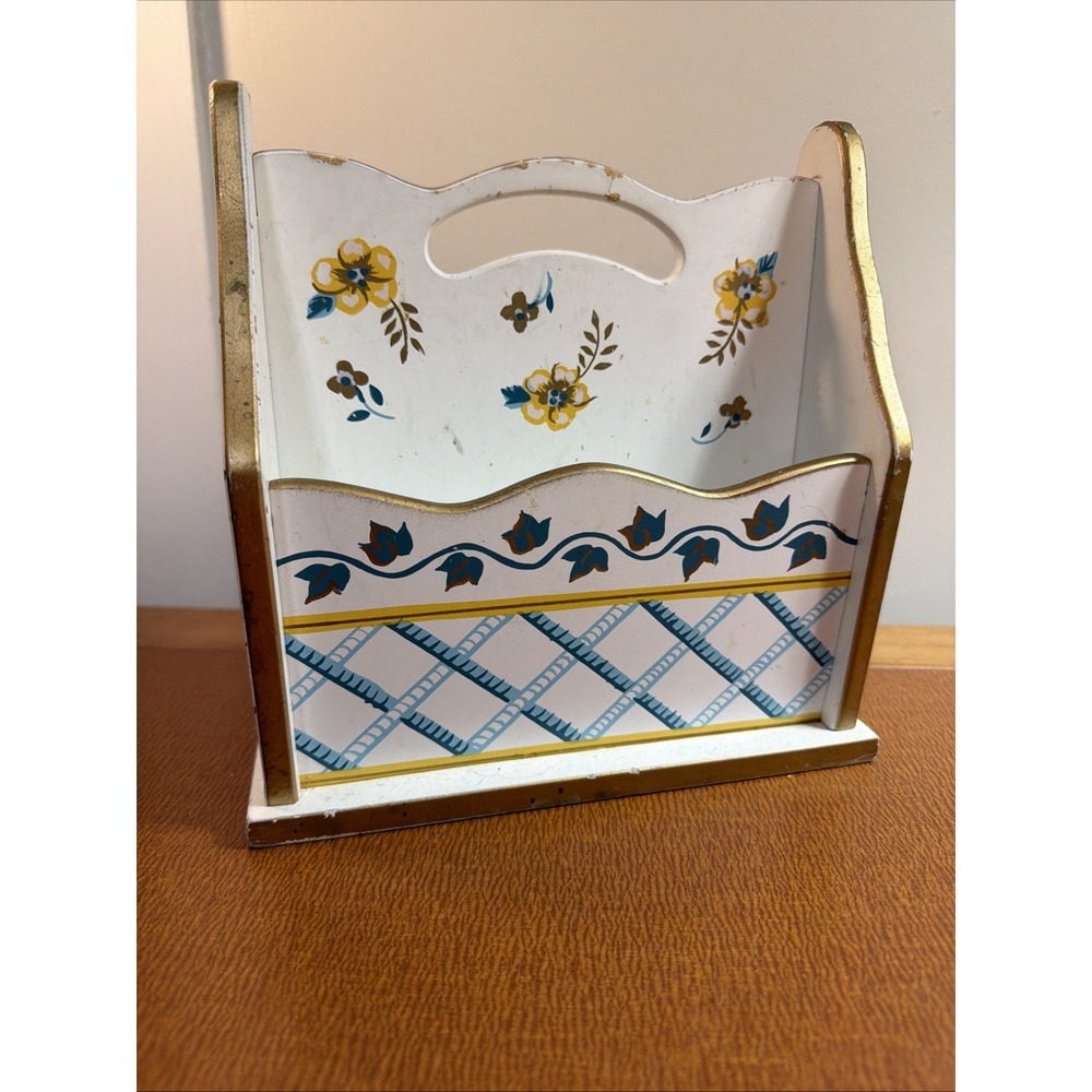 Vintage Letter Holder Caddy 8x4x6 Cottagecore